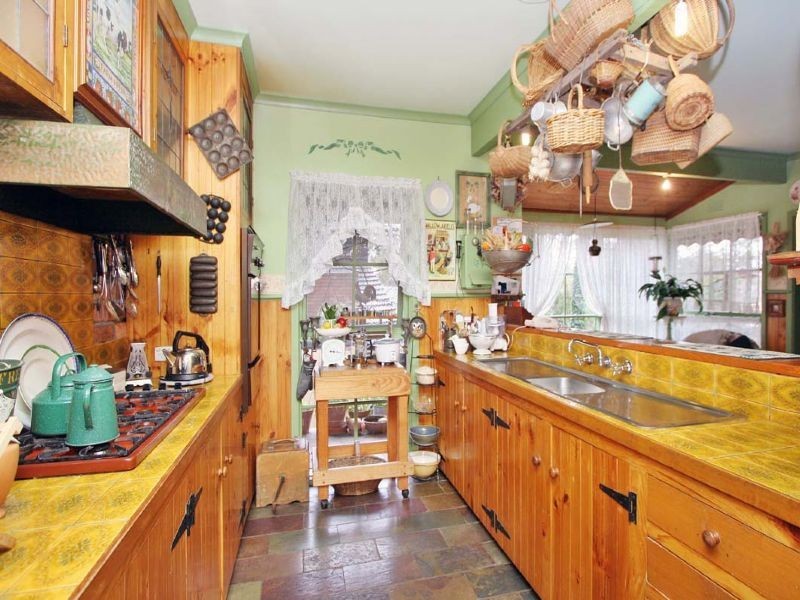 21 Somerleigh Crescent, Greensborough VIC 3088