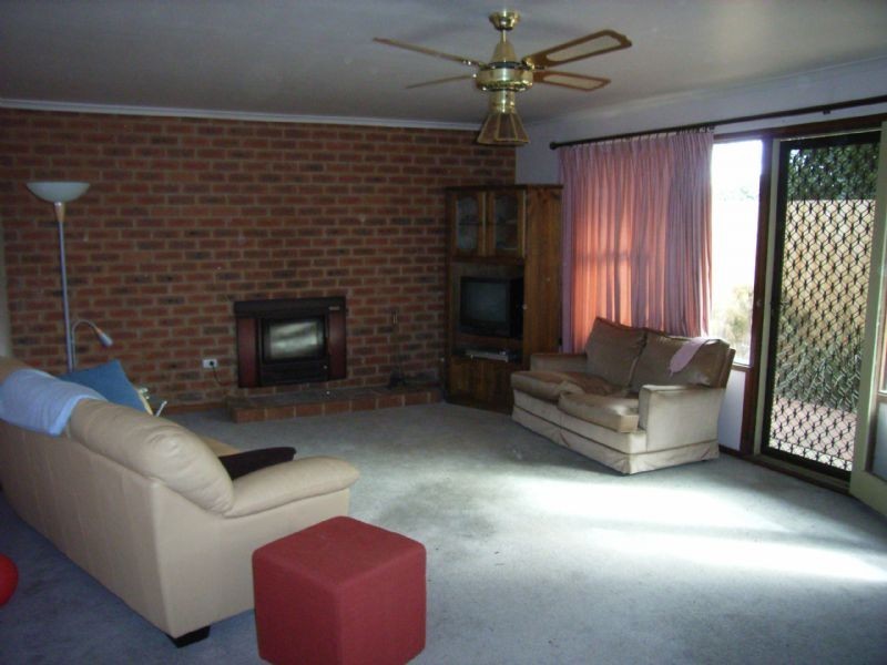 34 McLaughlans Lane, Plenty VIC 3090
