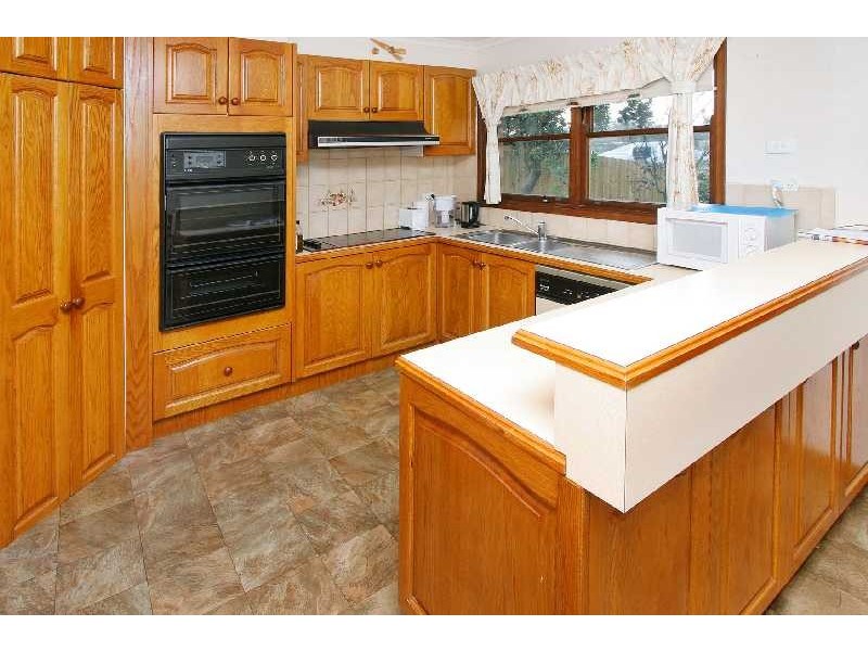 34 McLaughlans Lane, Plenty VIC 3090
