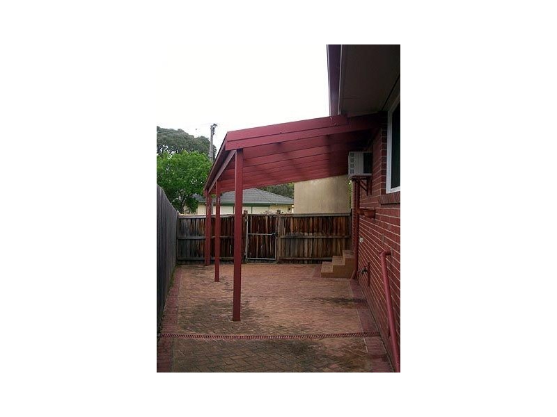 18 Eclipse Crescent, Watsonia VIC 3087