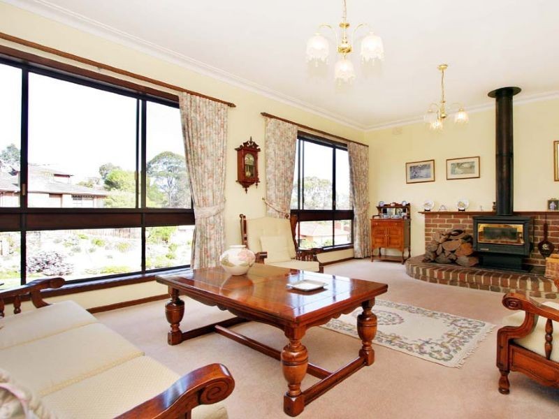 117 Plenty River Drive, Greensborough VIC 3088