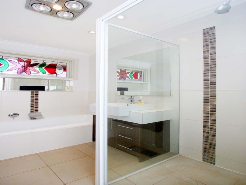 9 Niblick Street, Kingsbury VIC 3083