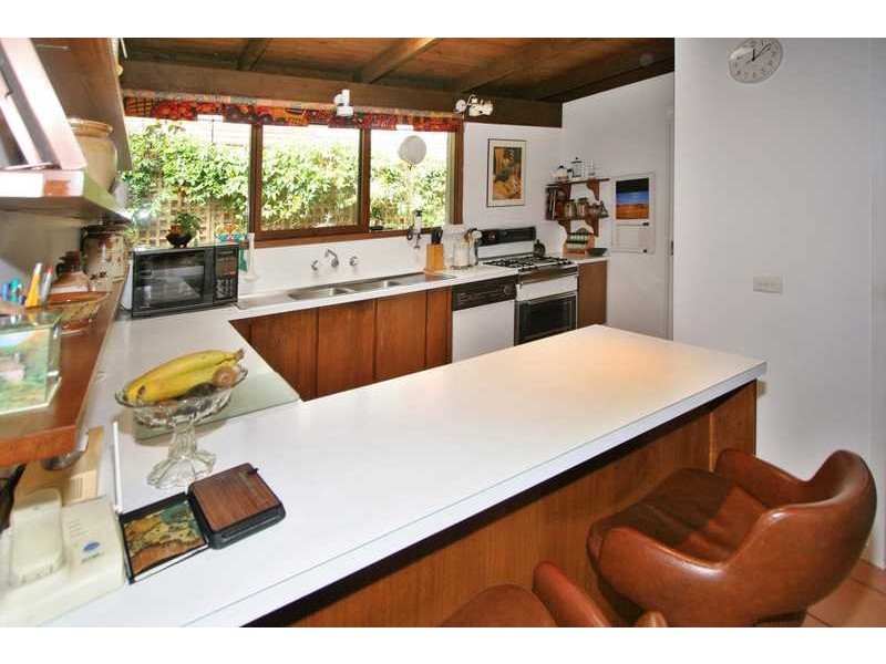 8 Von Nida Crescent, Rosanna VIC 3084