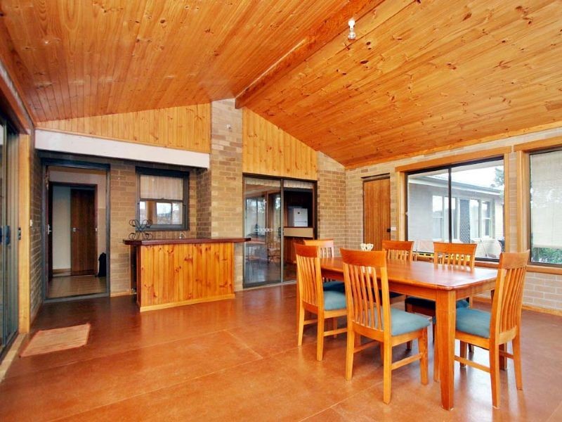 34  McLaughlans Lane , Plenty VIC 3090