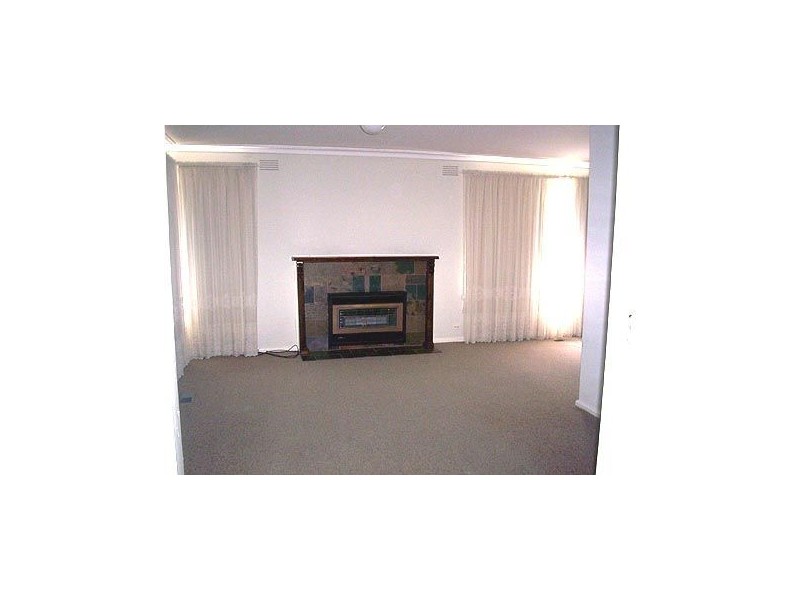 9 Anthony Court, Kingsbury VIC 3083