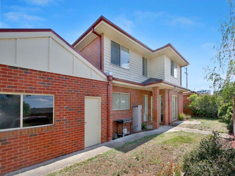 2/8 Balaka Place, Bundoora VIC 3083