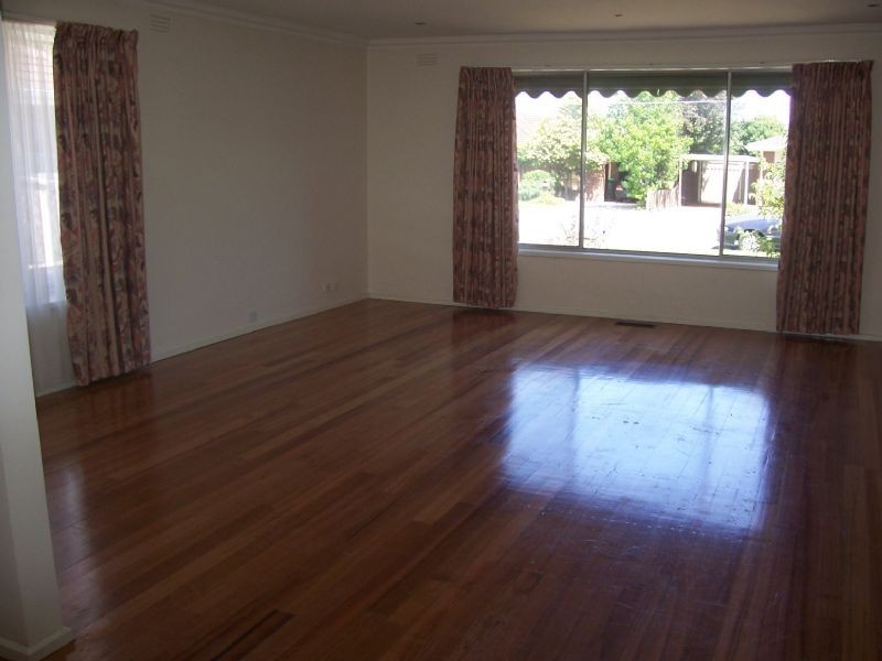 44 Luton Way, Bundoora VIC 3083