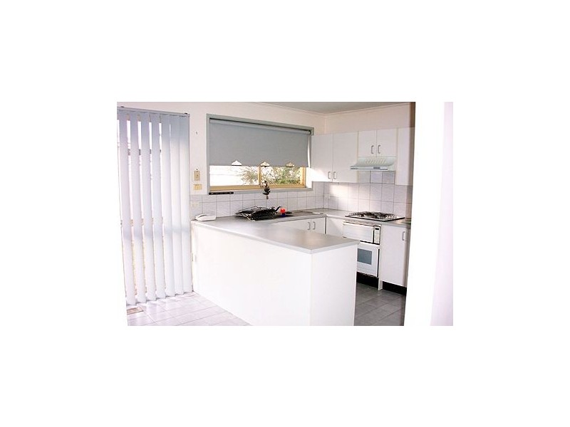 33 Curtis Avenue , Watsonia VIC 3087