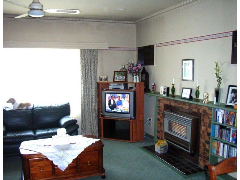 17 Dunn Street, Watsonia VIC 3087