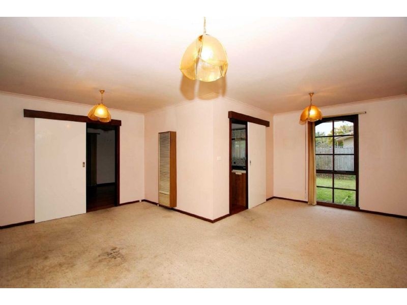 42 Cabernet Crescent, Bundoora VIC 3083