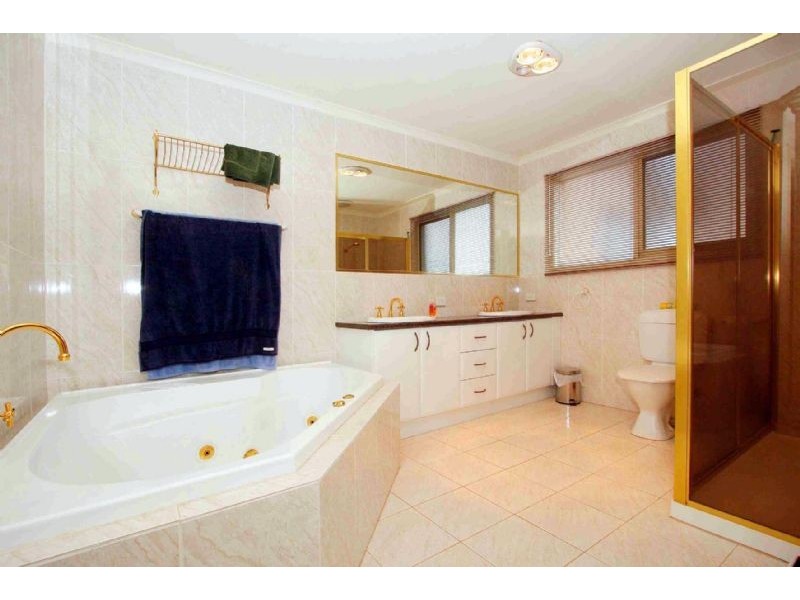 1 Willaura Place, Yallambie VIC 3085