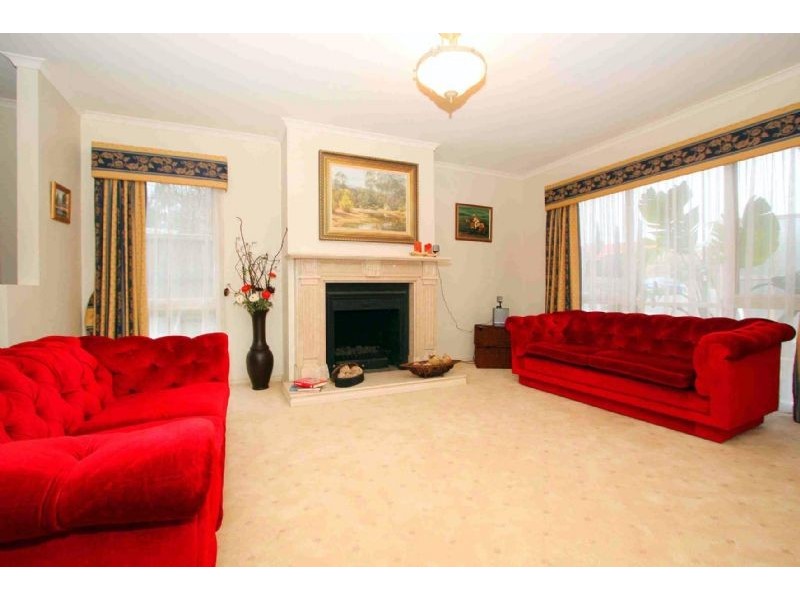 1 Willaura Place, Yallambie VIC 3085