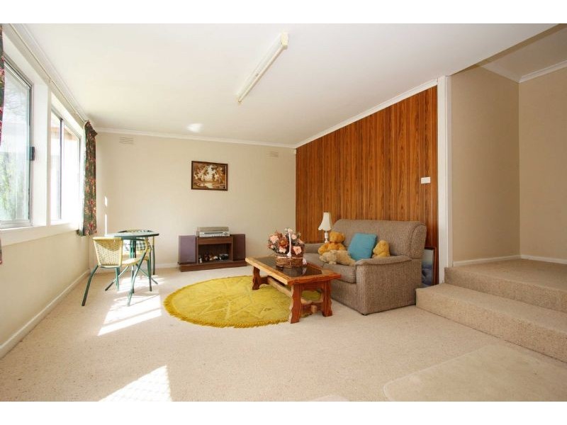 28 Dunne Street, Kingsbury VIC 3083