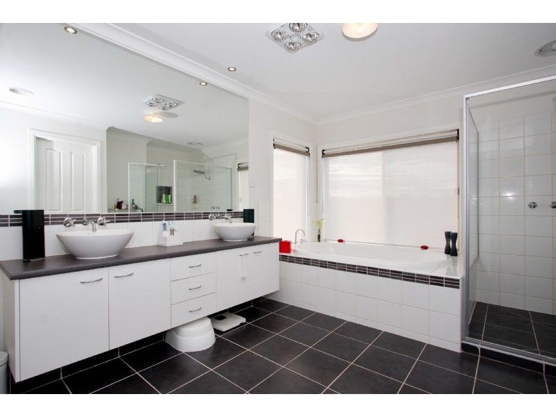 7 Maloney Rise, Bundoora VIC 3083