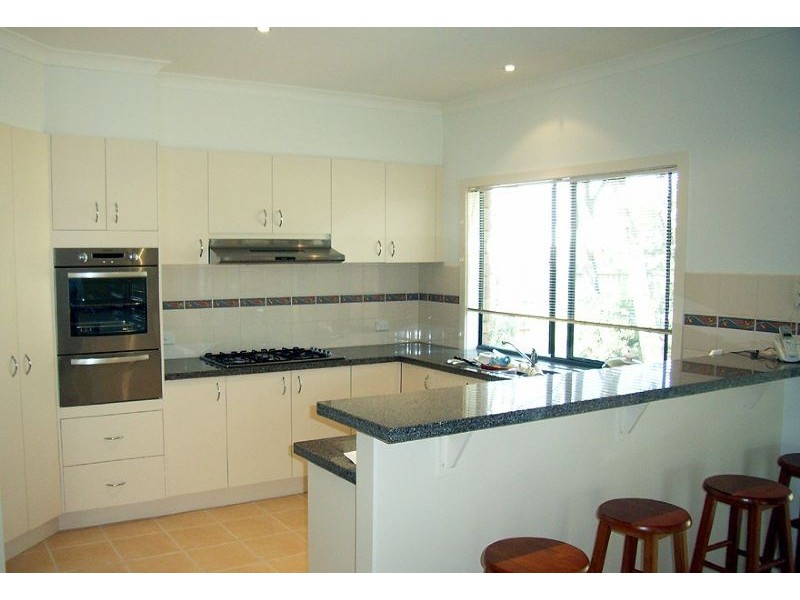 38 Elle Close, Bundoora VIC 3083