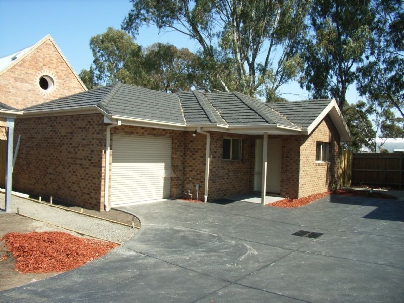 2/4-6 Spring Street, Thomastown VIC 3074