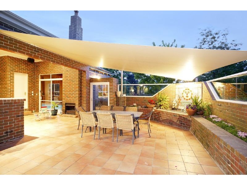 99 Hume Street, Greensborough VIC 3088