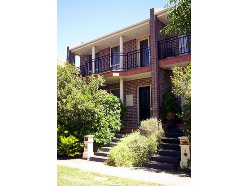 7 Oakden Drive, Bundoora VIC 3083