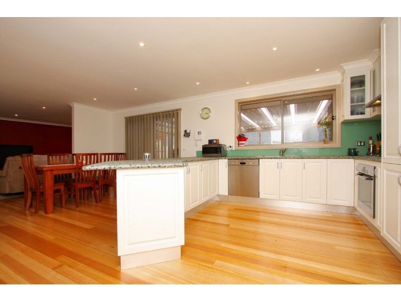 31 Mt Cooper Drive, Bundoora VIC 3083