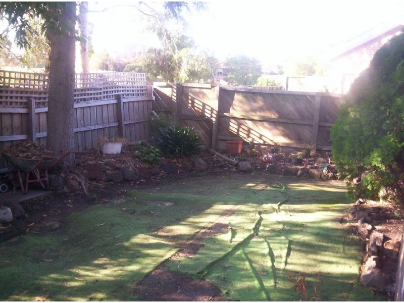 2/28 Medora Avenue, Bundoora VIC 3083