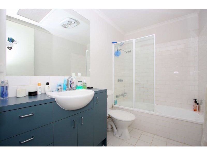 28/70 Grange Boulevard, Bundoora VIC 3083