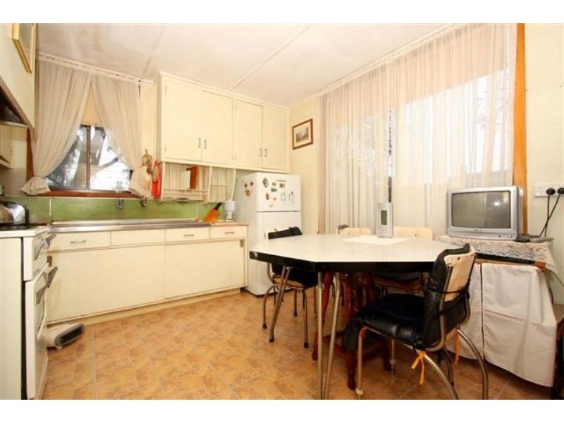 12 McNamara Street, Macleod VIC 3085