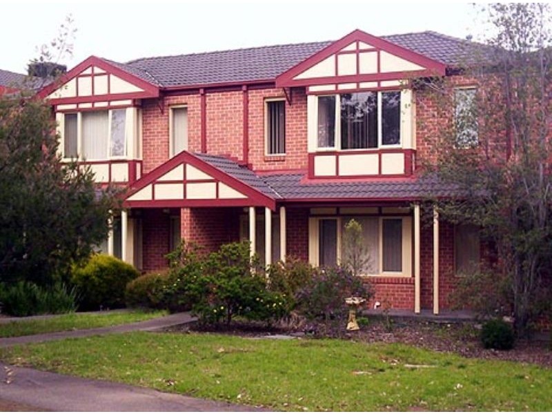 8 Emerald Walk, Bundoora VIC 3083