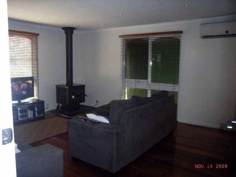 1/80 Hume Street, Greensborough VIC 3088