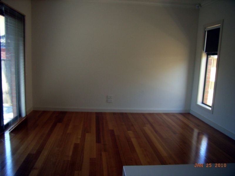 1/31 Sanctuary Drive, Bundoora VIC 3083