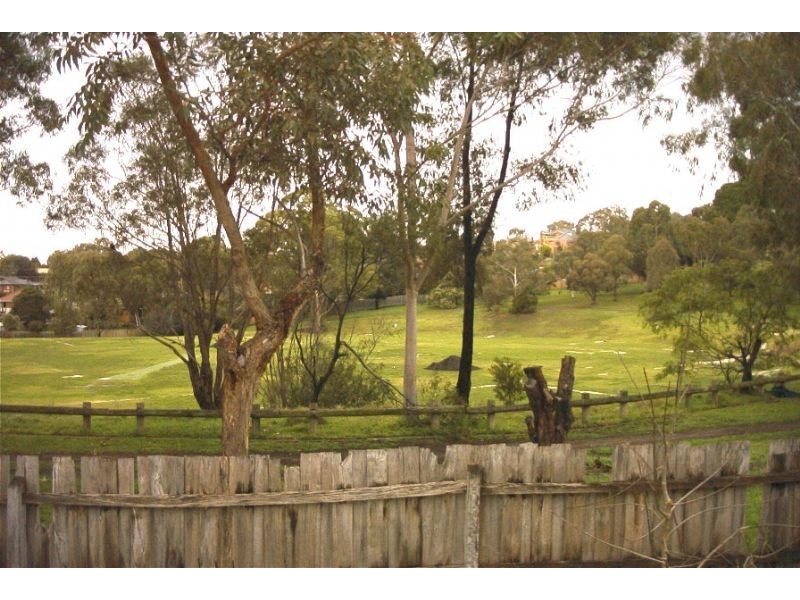 2/81 Plenty Lane, Greensborough VIC 3088