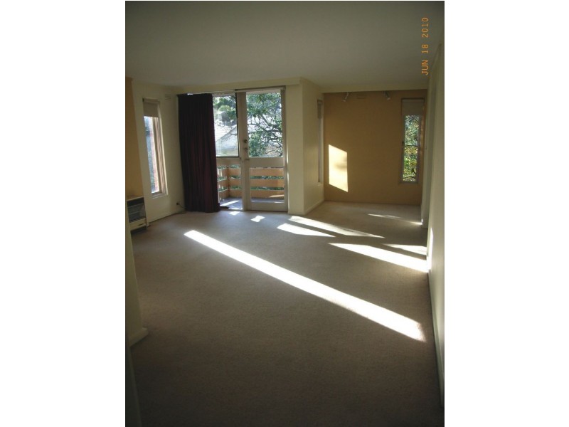 10/3 Rotherwood Road, Ivanhoe East VIC 3079