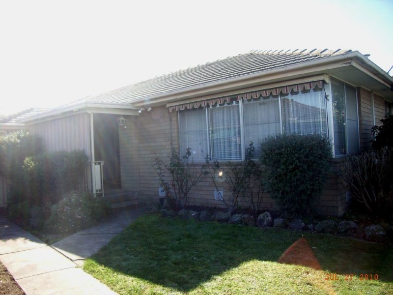 129 Greenwood Drive, Bundoora VIC 3083