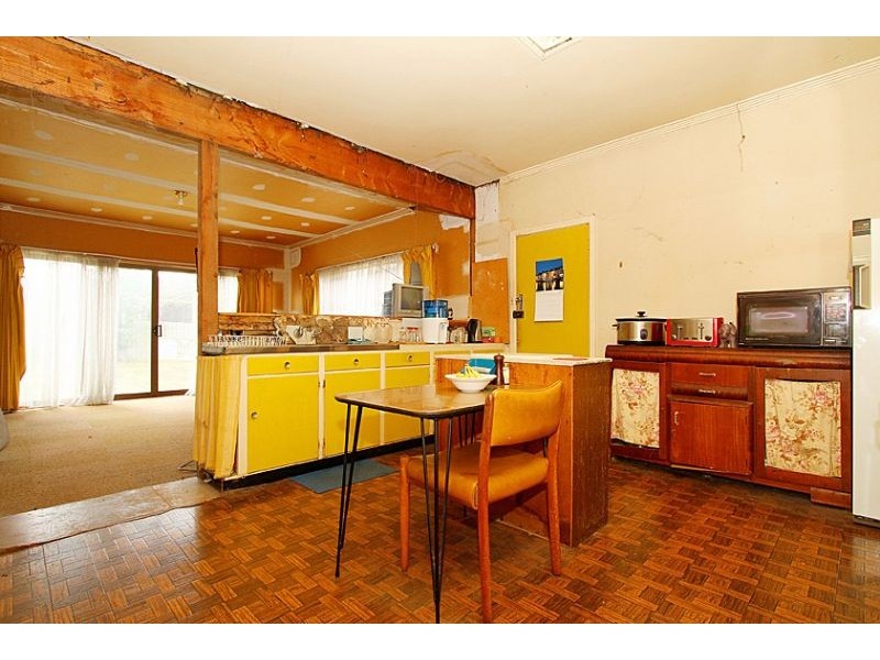 14 Scott Grove, Kingsbury VIC 3083