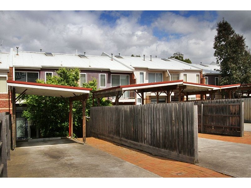 20/121 Grange Boulevard, Bundoora VIC 3083