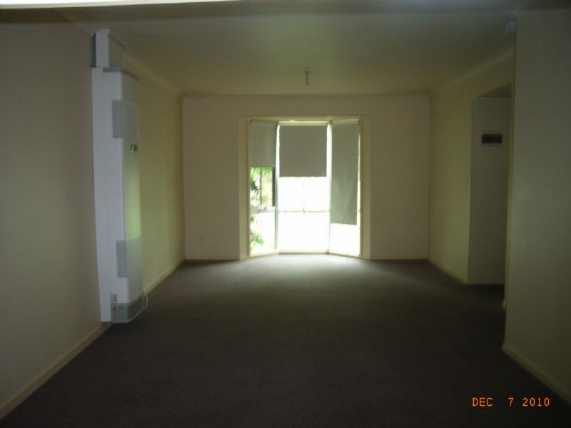 2/4-8 Marie Avenue, Heidelberg Heights VIC 3081