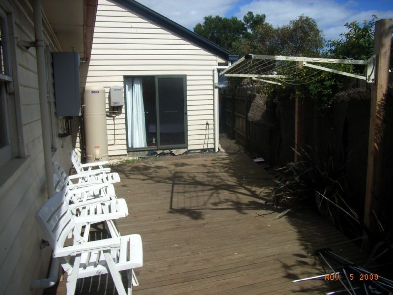 Room 2/16 Doidge Street, Bundoora VIC 3083