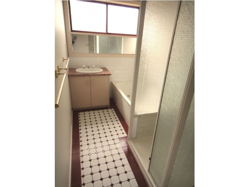 2/1260 Plenty Rd, Bundoora VIC 3083