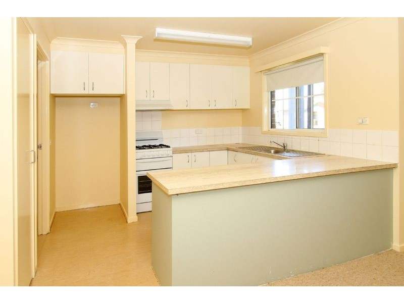 10/4-8 Marie Avenue, Heidelberg Heights VIC 3081