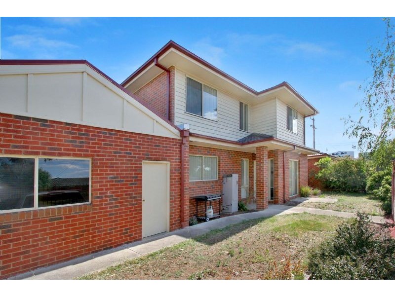 2/8 Balaka Place, Bundoora VIC 3083