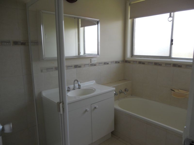 206 Greenwood Drive, Bundoora VIC 3083