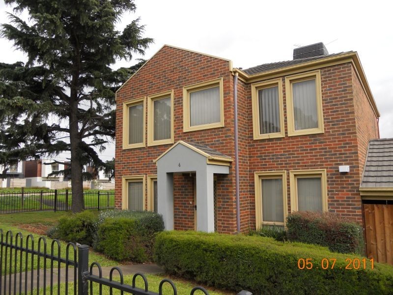 4/215 Betula Avenue, Mill Park VIC 3082