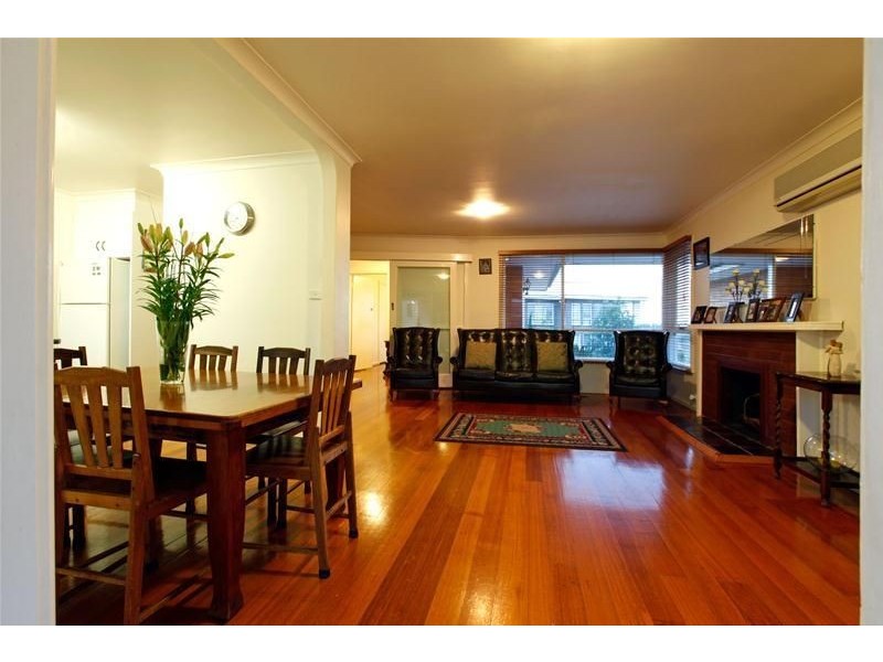 46 Green Avenue, Kingsbury VIC 3083