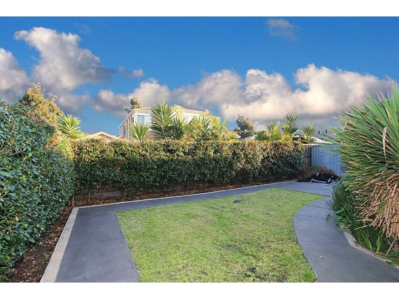 11 Silky Oak Drive, Bundoora VIC 3083