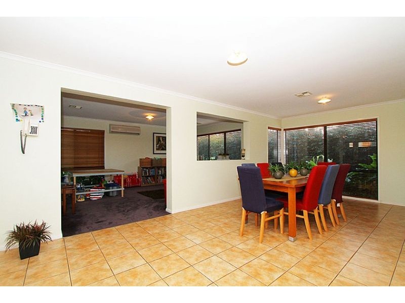 11 Silky Oak Drive, Bundoora VIC 3083