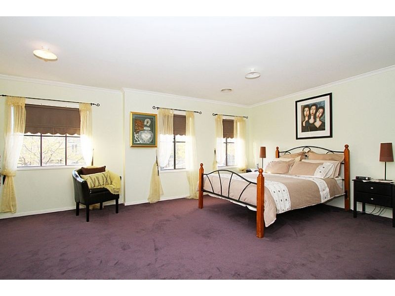11 Silky Oak Drive, Bundoora VIC 3083