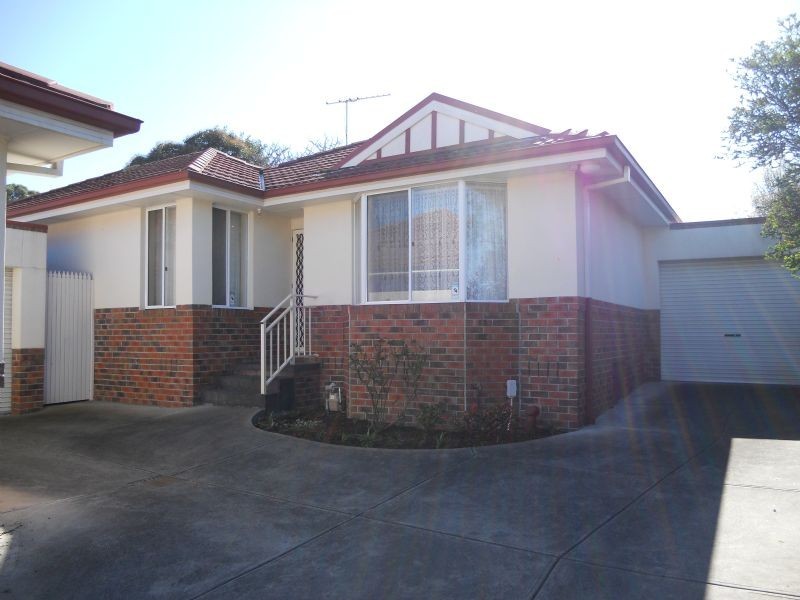 3/8 Herbert Street, Watsonia VIC 3087