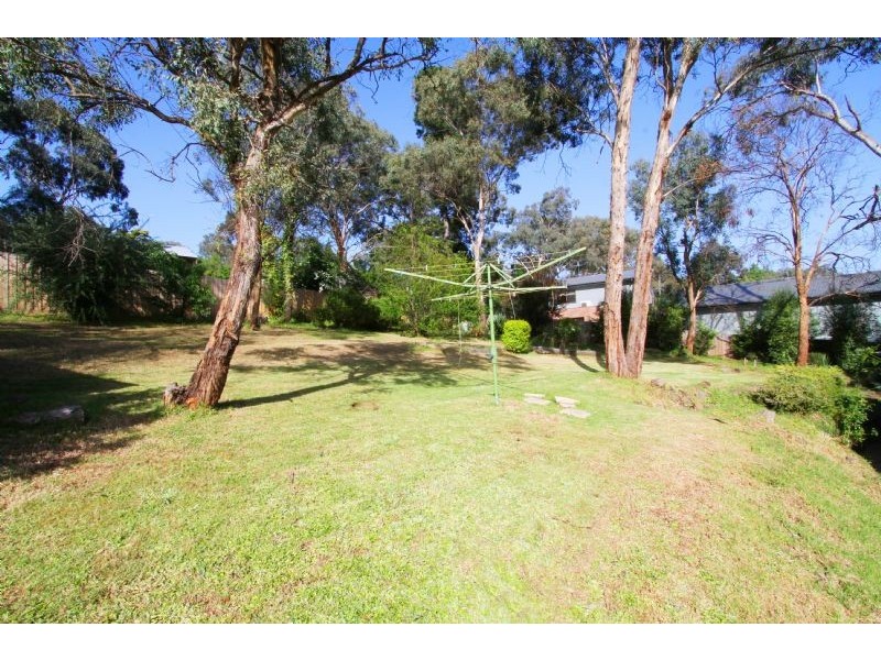 1234 Main Road, Eltham VIC 3095