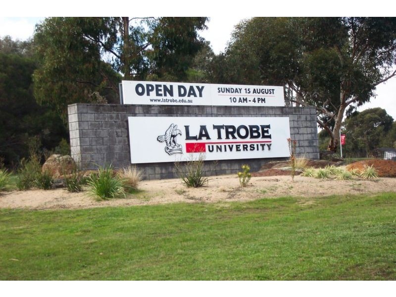 176 Dunne Street, Kingsbury VIC 3083