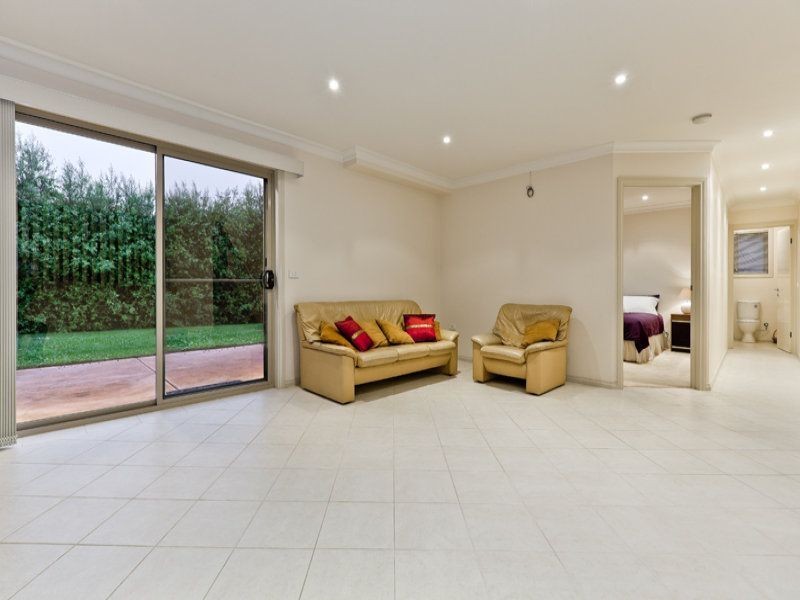 16 Bodkin Avenue, Bundoora VIC 3083