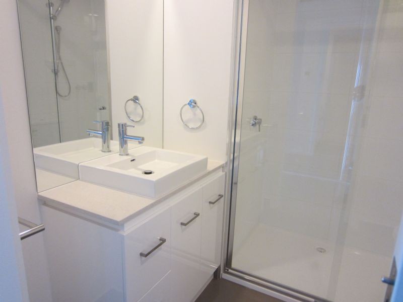 212/1320 Plenty Road, Bundoora VIC 3083